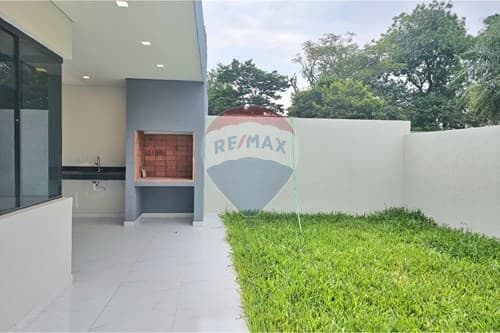 Duplex en 1 planta, 3 dorm. Con jardin en capiata — foto 3