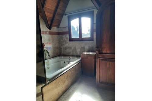 Luxury 9-Bed Home in Prime Asunción Location — foto 3