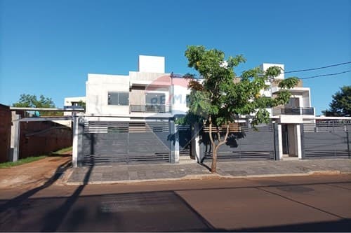 Duplex en venta s/ costanera este Encarnación, foto 3