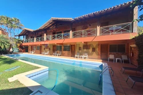 Alquilo hotel en Villamorra