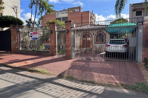Casa en ubicación estratégica Barrio Herrera!, foto 4