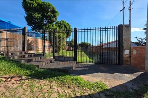 Inversión en el centro de Villa Elisa