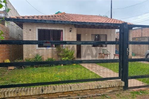 Casa en venta - barrio santo domingo - capiata, foto 4