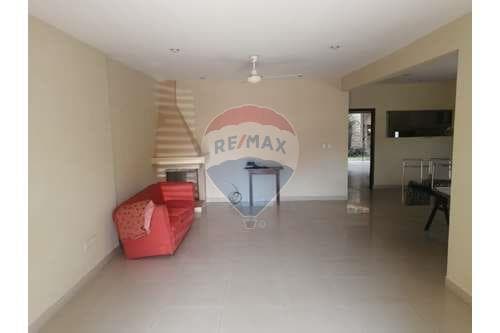 Vendo Casa Residencial B° Salvador del Mundo