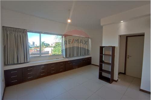 Monoambiente en barrio gral diaz — foto 3