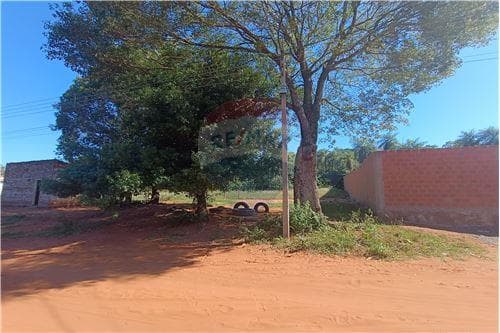Vendo Terreno de 585 M2 en Aregua Caacupemi 2
