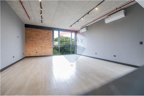 Departamento tipo loft en el eje corporativo — foto principal