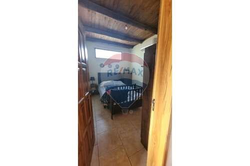 Casa con amplia sala a metros de la PY-16 — foto 4