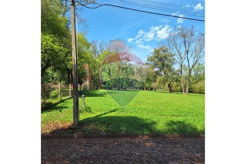 ¡Terrenos en Hohenau: Tranquilidad y Naturaleza! — foto 2