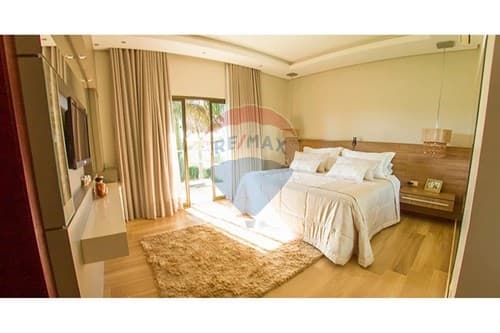 Casa de lujo en Santa Rita – ¡Inversión ideal!