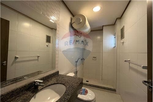 Departamento en el Centro de 2 Dorm. en Venta — foto 4
