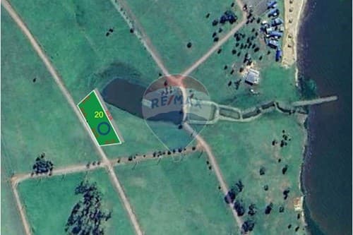 Aeroclub y Marina Paraqvaria terreno exclusivo — foto 3