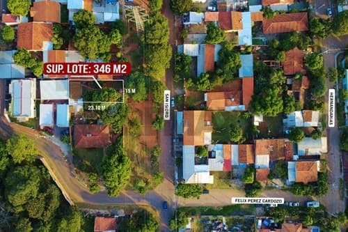 En venta terreno en lambare