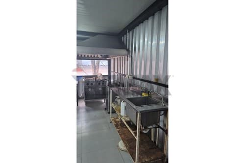 Alquilo local gastronónomico en Itauguá