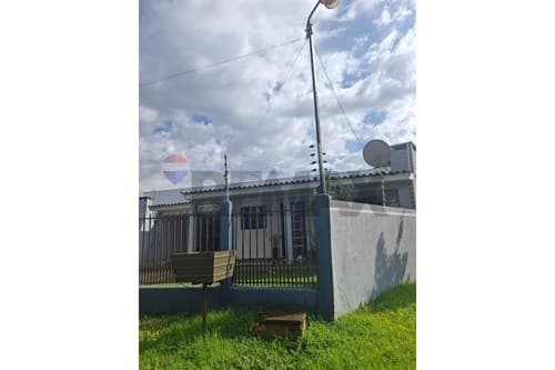 "Casa Amoblada en Santa Rita con Jardín y Parking" — foto 2