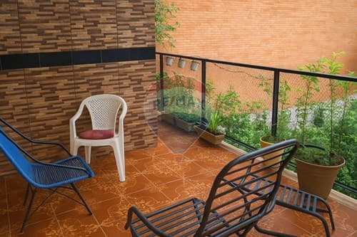 Casa con amplio terreno en esquina — foto 5