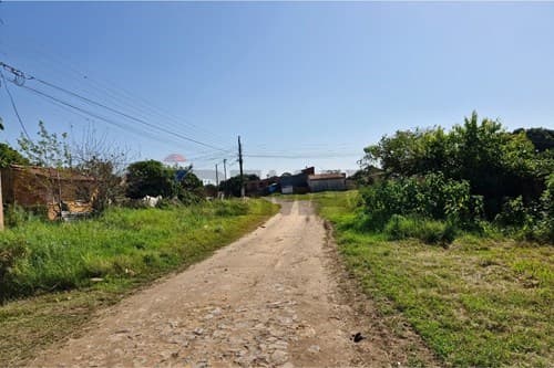 Terreno en Venta zona de Parque 14 y Medio, foto 2