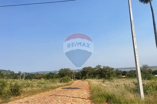 ✨importante terreno de 780 m² en esquina con vista al lago yapakaraí, en ciervo cuá - San Bernardino✨, foto 2