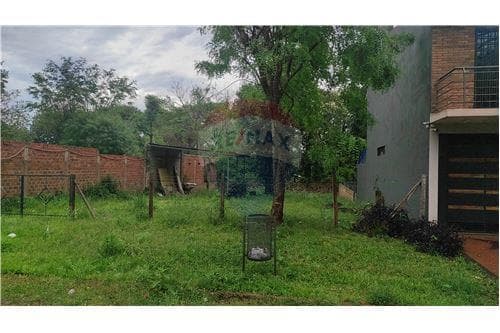 Terreno en barrio san isidro de encarnacion
