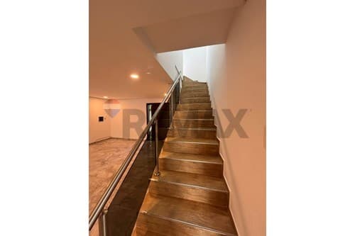 Residencia en Cuarto Barrio Luque, foto 3