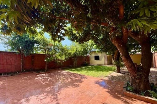 Casa en el barrio don bosco — foto 3