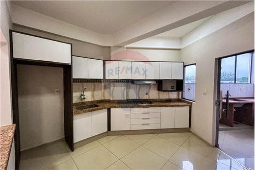 Departamento 4C en alquiler - Edificio Kondo — foto 3