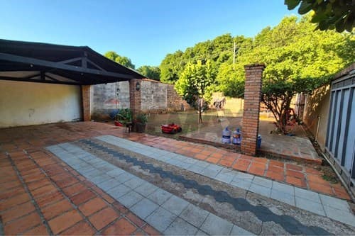 En venta casa en esquina con 4 hab — foto 4