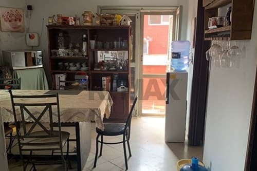 Casa en esquina con dpto independiente en Sajonia — foto 4
