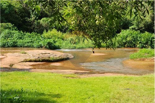 Chalet con arrollo en Piribebuy — foto 2