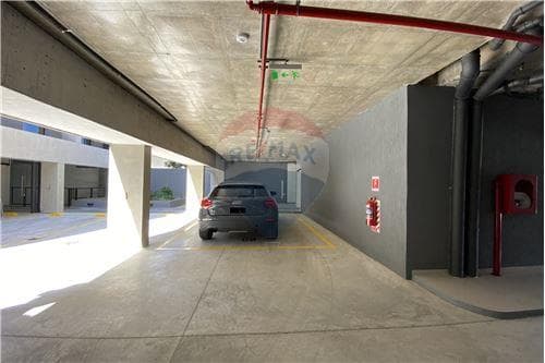 Dpto de 1 dormitorio a estrenar con cochera — foto 2