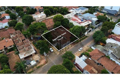 Propiedad en esquina para inversión — foto 2