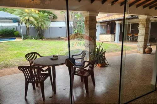 Residencia sobre avda. Bruno guggiari en Lambaré — foto 5