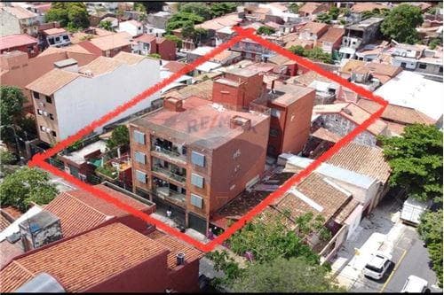 Gran RENTABILIDAD: Edificio zona Mercado 4
