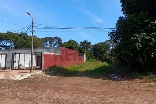 Terreno en venta en laurelty - Luque — foto principal
