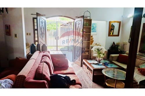 Encantadora Casa Amoblada en San Jorge, MRA