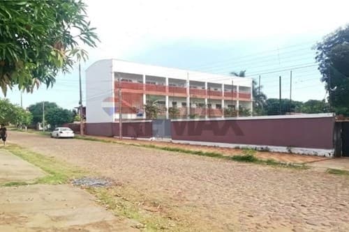 Edificio 3 niveles en lucerito San Lorenzo — foto 1