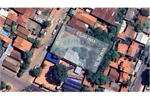 3 terrenos juntos de 1.362m2 en Fdo Sur