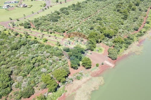Terreno en Costa del Lago de 840 m2 — foto 2