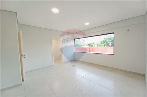 Edificio con 4 deptos a estrenar zona yacht — foto 4