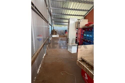 ¡Alquila Local Comercial en Villa Anita Ñemby! — foto 5