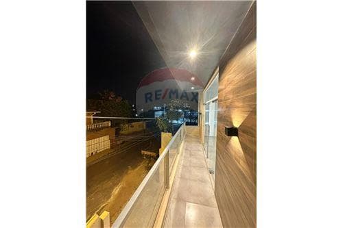 📣se alquila local comercial en planta alta, a media cuadra de molas lópez en barrio santisima Trinidad‼ — foto 3