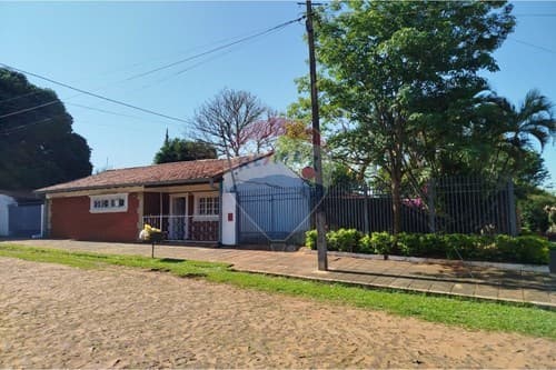 Casa en venta en Ñemby - Los Naranjos