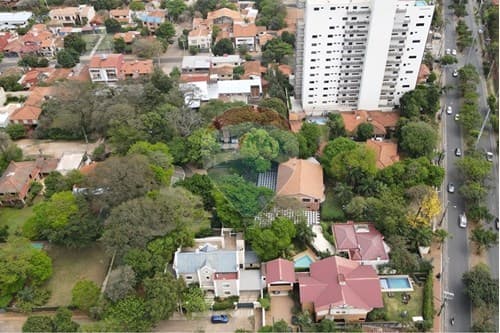 Amplio terreno sobre avda. Primer pdte!, foto 2