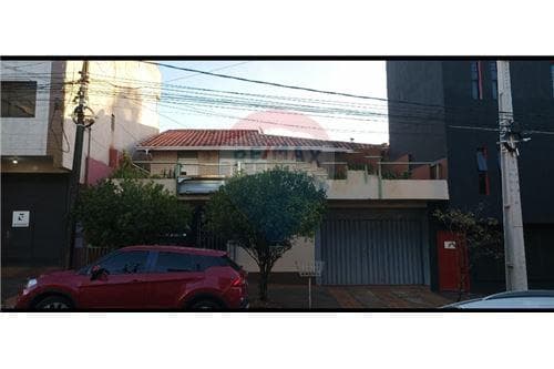 Oferta enta de casa en pleno centro de encarnacion — foto 5