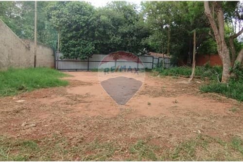 En venta terreno en laurelty Luque de 593 m2, foto 4