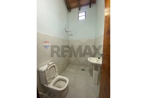 de casa en Luque con renta activa — foto principal