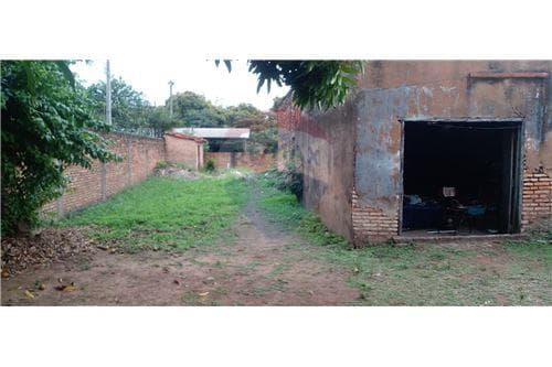 De casa con local comercial en paraguarí!!, foto 5