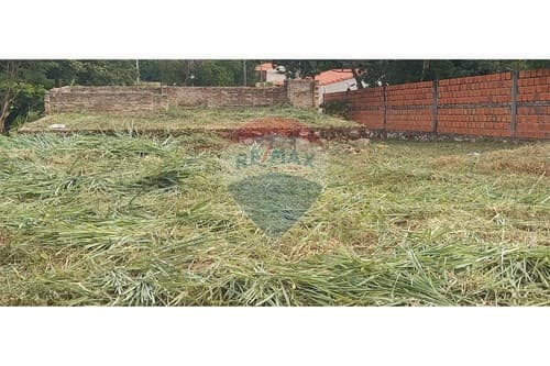 Terreno en venta Luque mora kue — foto 2