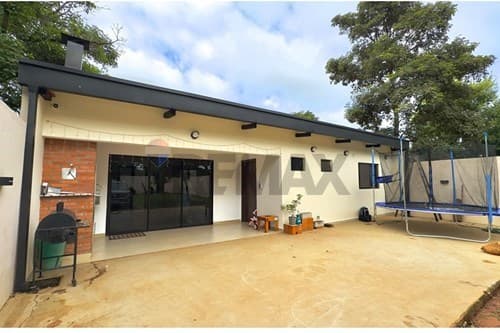 Casa en Luque. Barrio ykua karanday — foto 2