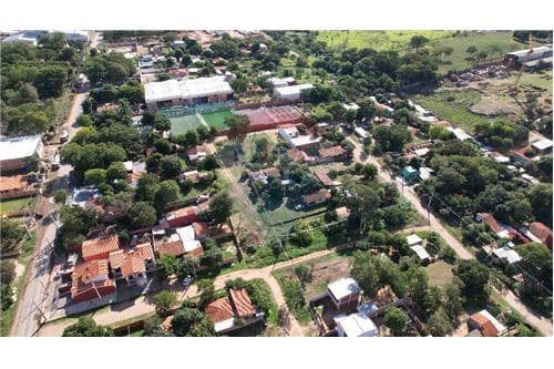 Oportunidad única para invertir o construir en una de las zonas con mayor crecimiento — foto 2